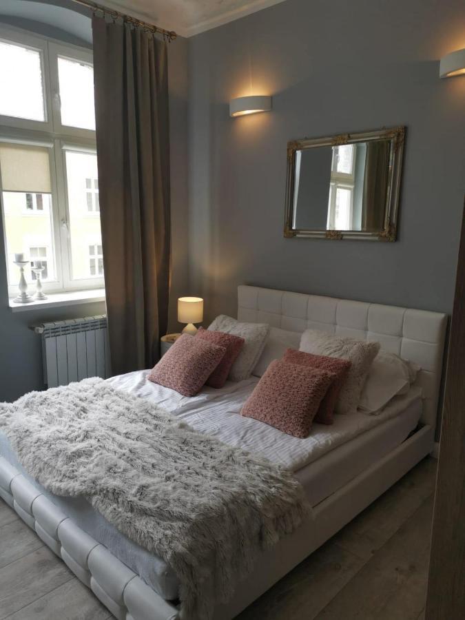 Apartamenty Apartlux Познань Экстерьер фото